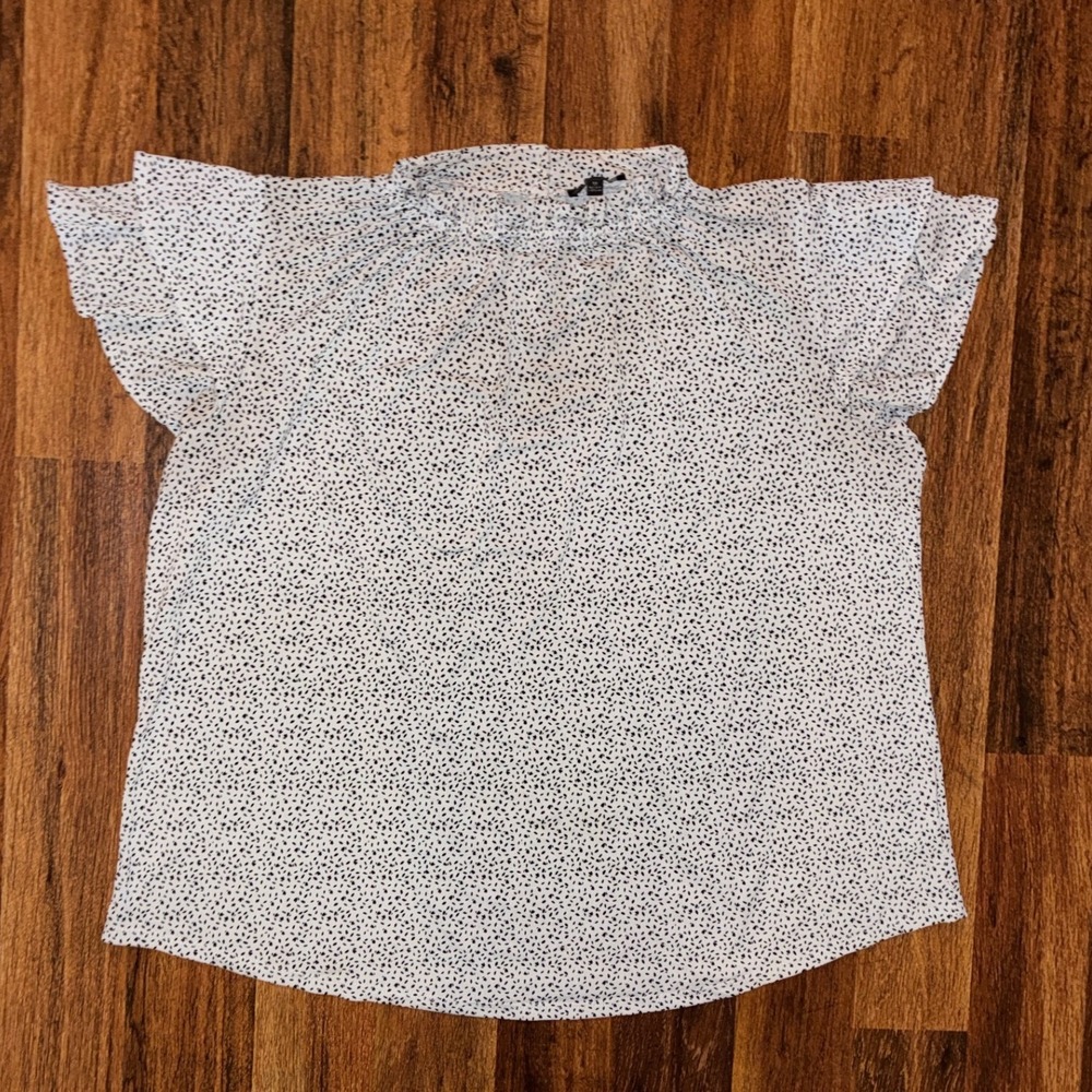 Adrianna Papell Womens 1X Mock Neck Flutter Sleeve Blouse Black White Print